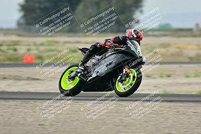 media/Apr-18-2025-TrackDaz (Fri) [[45f5874c44]]/C Group/Session 1 (Turn 7)/